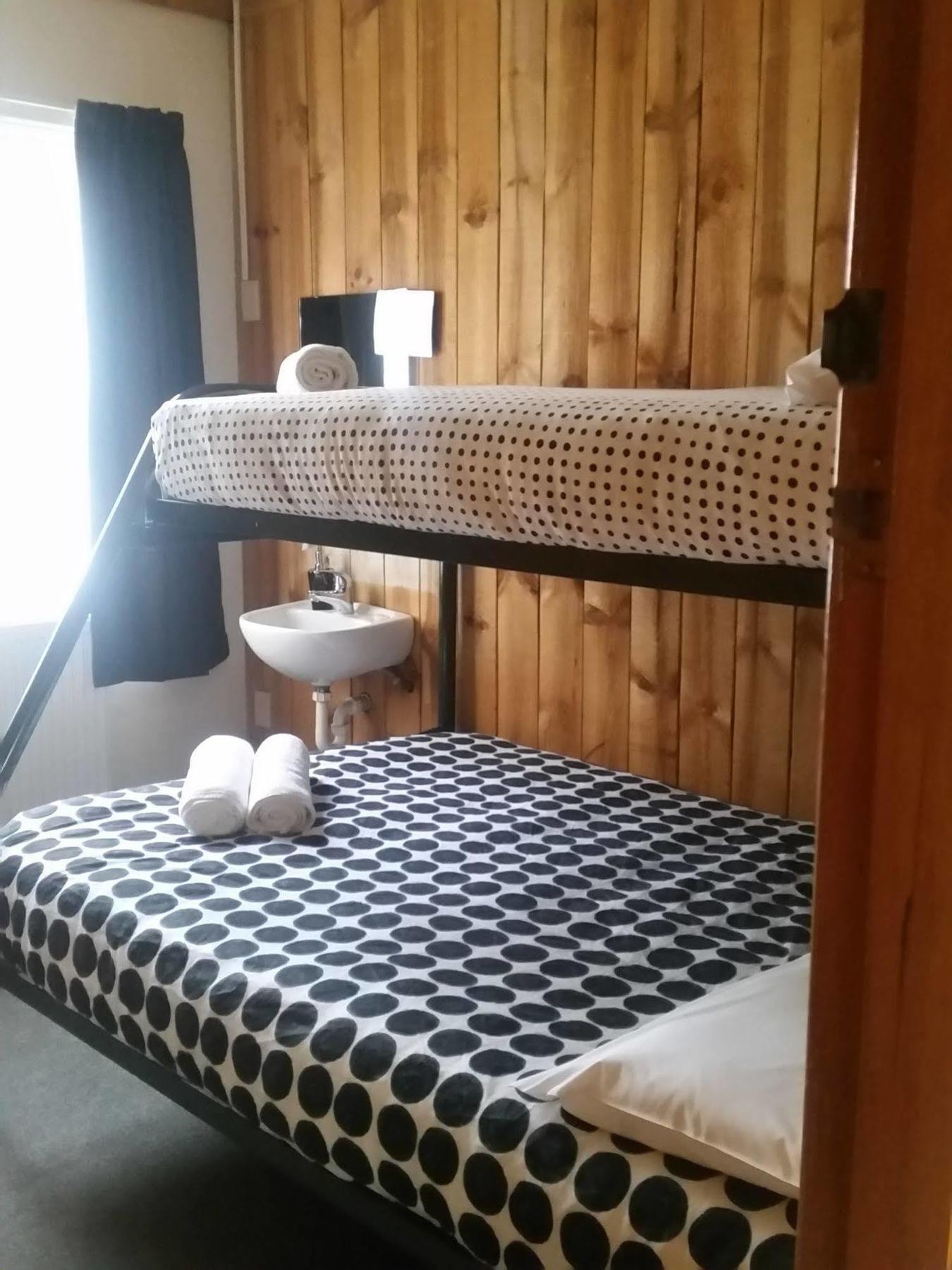 Snowman Lodge And Spa Ohakune Exterior photo